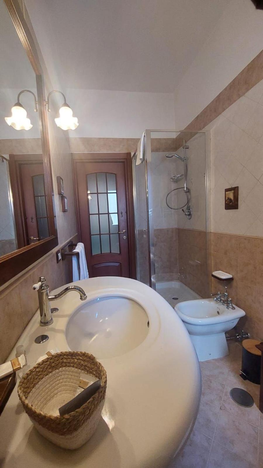 Catherine'S House Салерно Екстер'єр фото