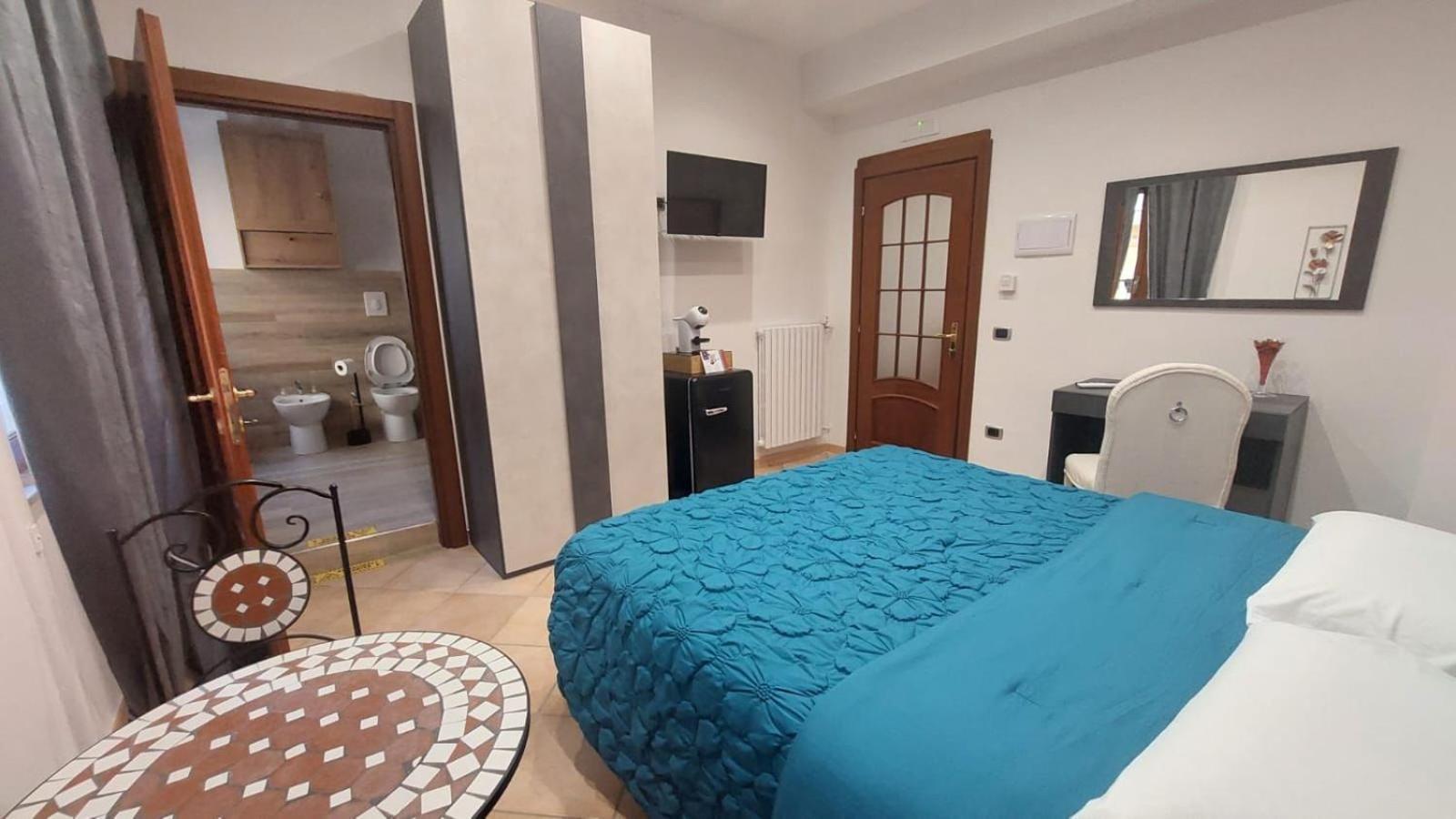 Catherine'S House Салерно Екстер'єр фото